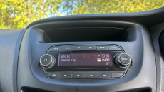 Vauxhall Viva 1.0 SE 5dr Petrol Hatchback